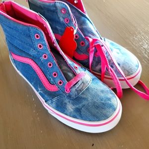NWT Vans acid washed shoes